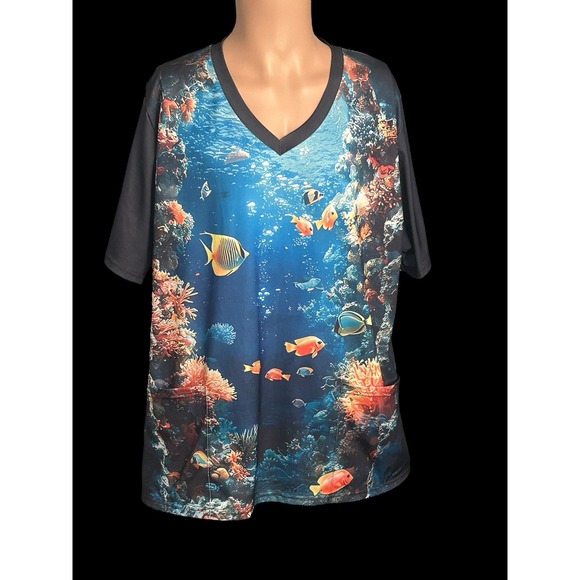 The Unbranded Brand Other - Aquarium Tropical Fish Sea Life Men's 2XL V Neck T-Shirt With Two Front Pockets